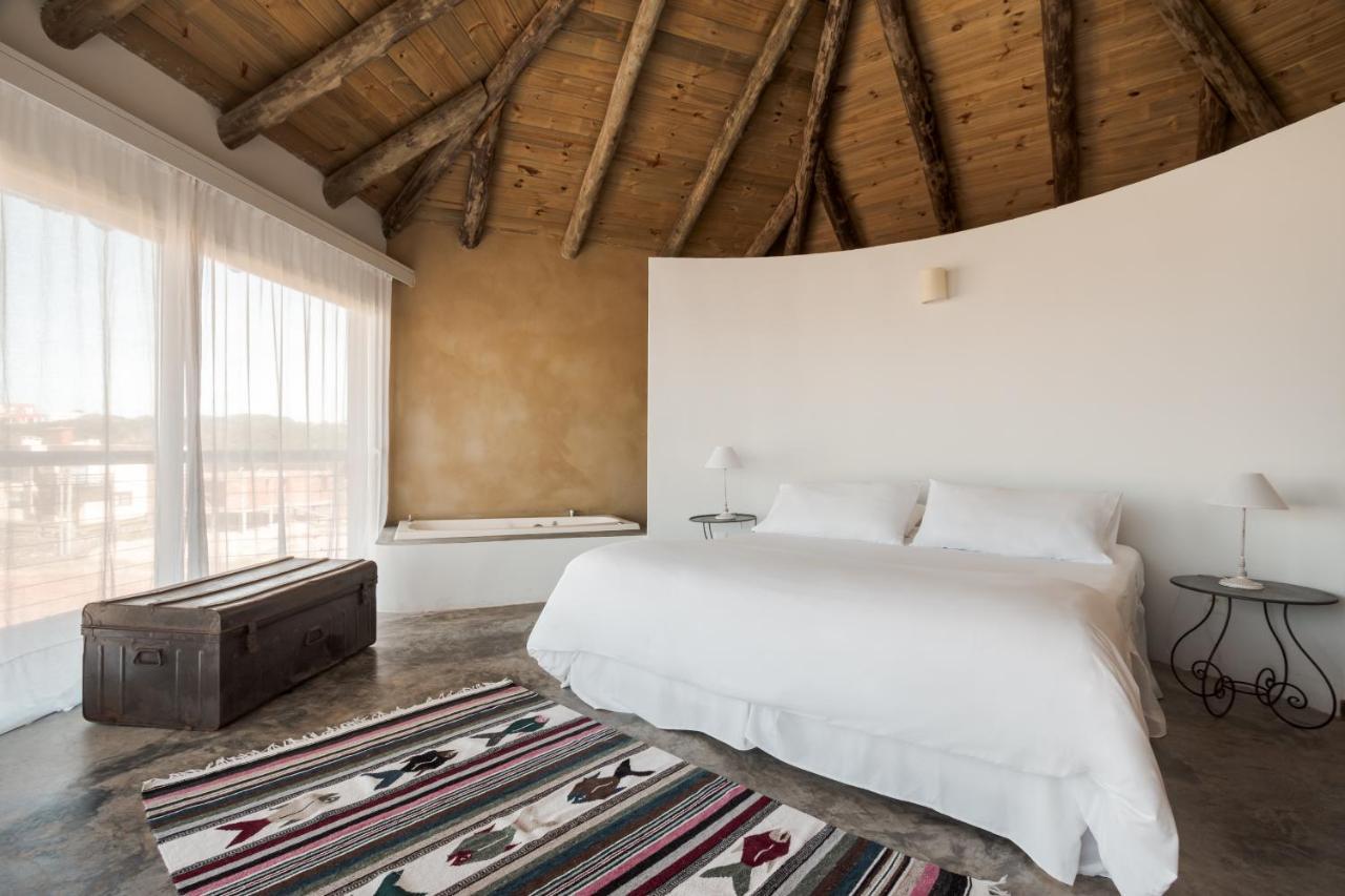 Maradentro Apart Hotel & Suites Punta Del Diablo Eksteriør billede